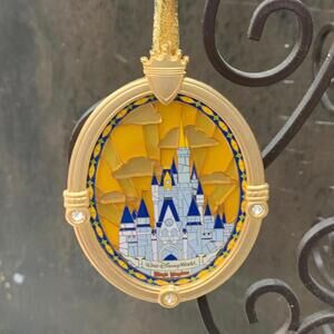 Walt Disney World Magic Kingdom Cinderella Castle Golden Edition Ornament